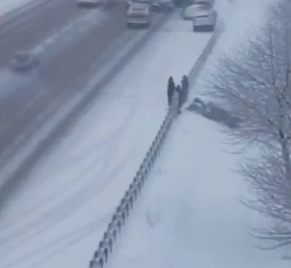 Tormenta invernal en Indiana generó choque múltiple de 45 vehículos